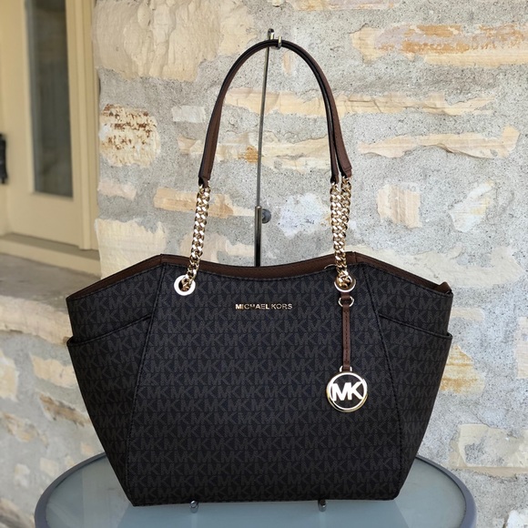 NWT Michael Kors Jet Chain Signature handbag - Picture 1 of 8